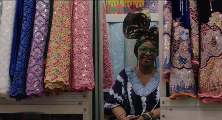 Filmstill auf STOFF – EIN SPITZENGESCHÄFT.