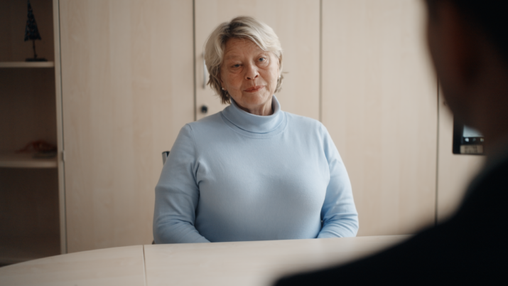 Filmstill AMS Arbeit muss sein